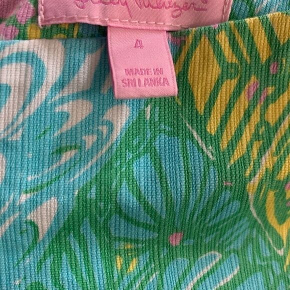 Lilly Pulitzer Deenie Shorts - Picture 3 of 4